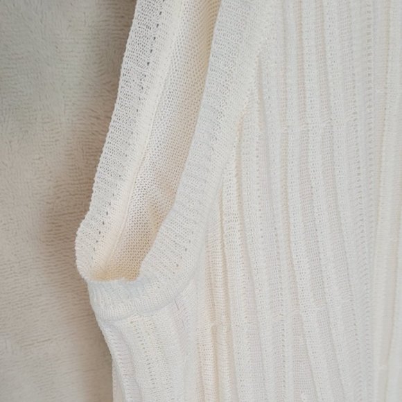 NWT Theory Cream knit dress. - Picture 4 of 4